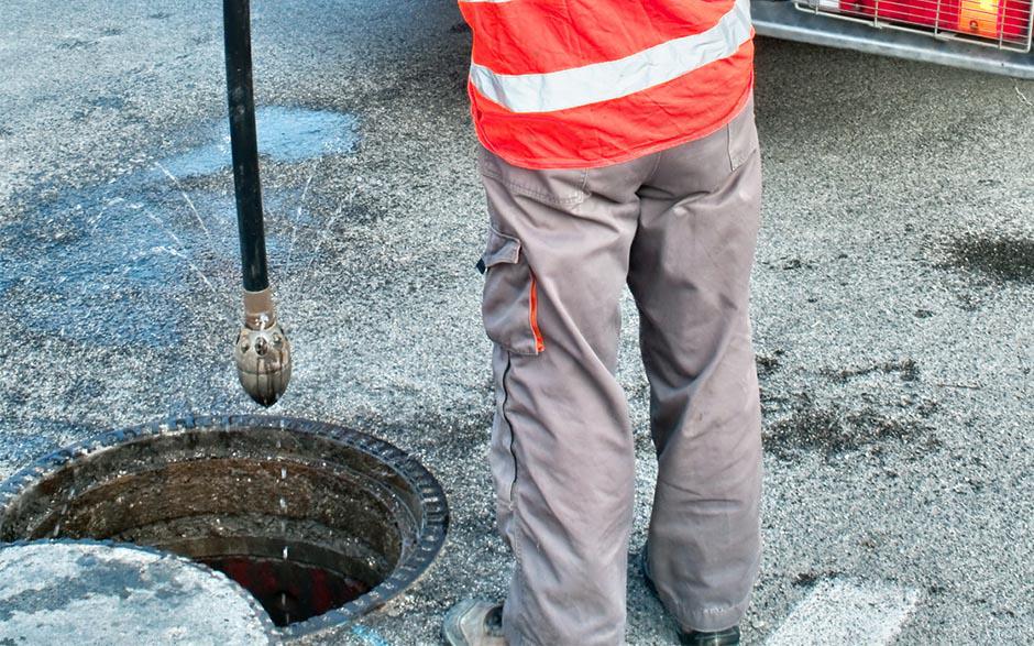 déboucher une canalisation d'eaux usées Courtry